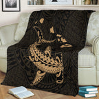 Hawaii Hawaiian Native Map Hammerhead Shark Gold Premium Blanket