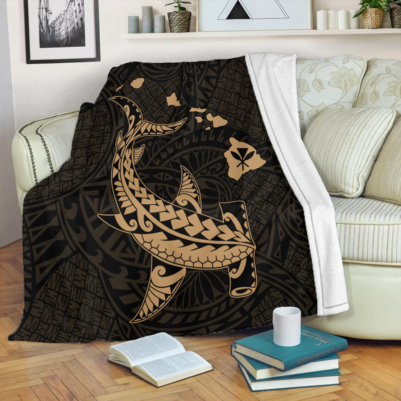 Hawaii Hawaiian Native Map Hammerhead Shark Gold Premium Blanket