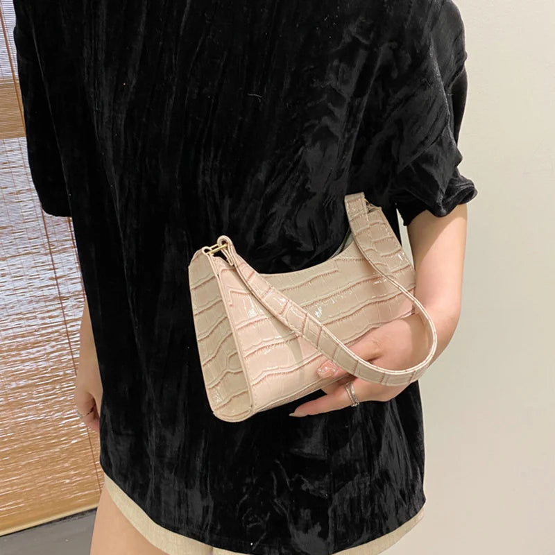 Clara Luxe Classic Shoulder Bag