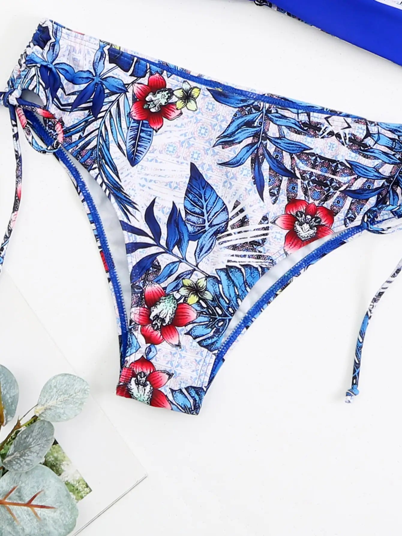 Tropical Muse Floral Set