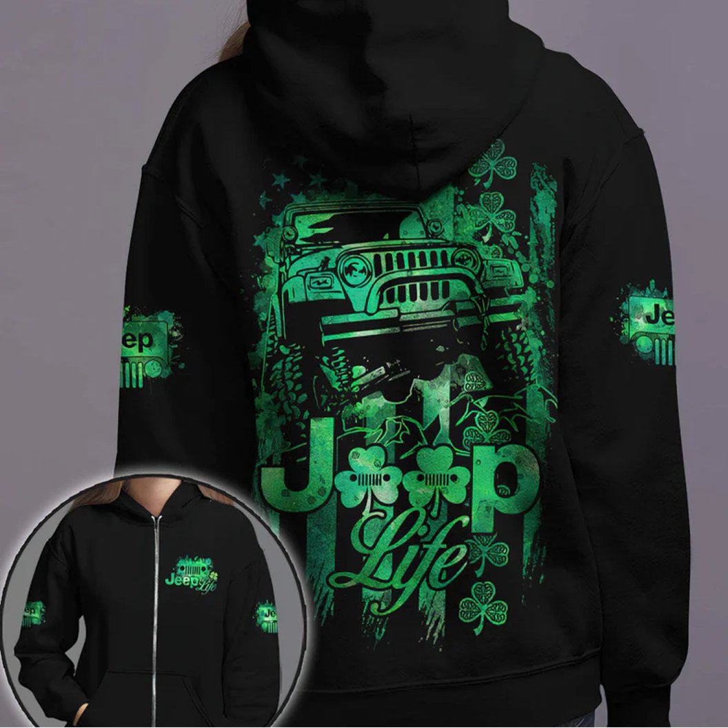 Jeep Patriot In Green Hoodie