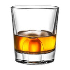The Gentleman's Glass – Classic Whiskey Tumblers for Refined Tastes